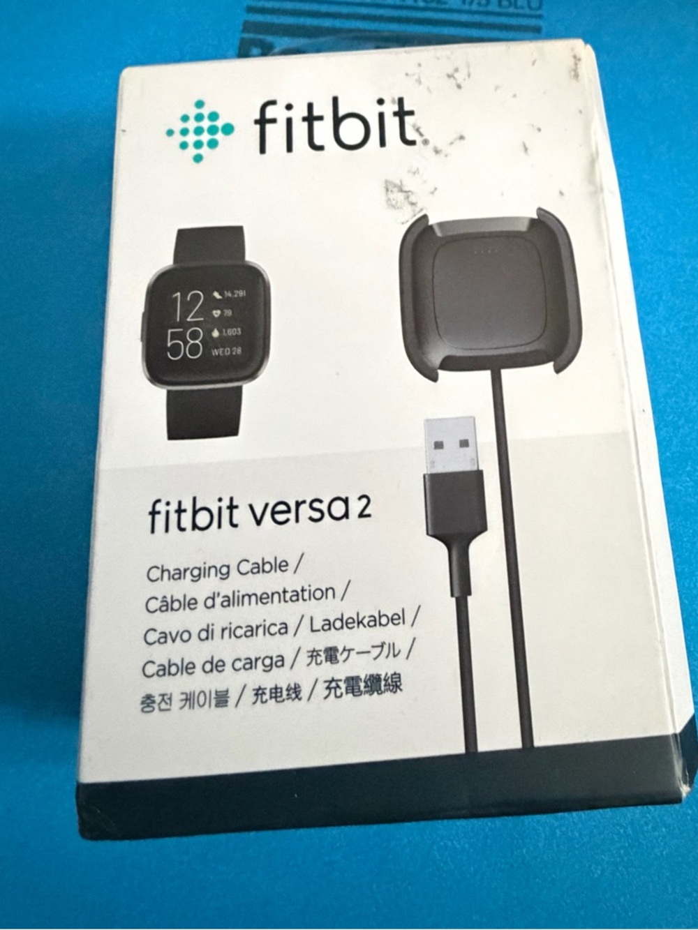 fitbit White and Teal Retail Box Back Panel